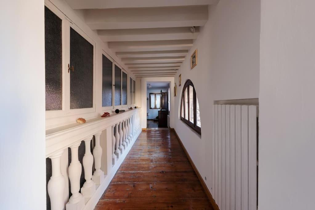 Walk On The Water ✧ 5 Minutes To Rialto Bridge Apartamento