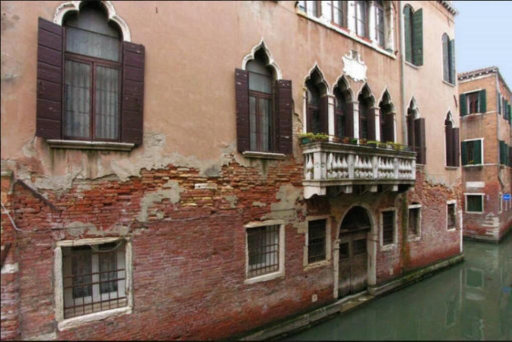 Walk On The Water ✧ 5 Minutes To Rialto Bridge Apartamento *